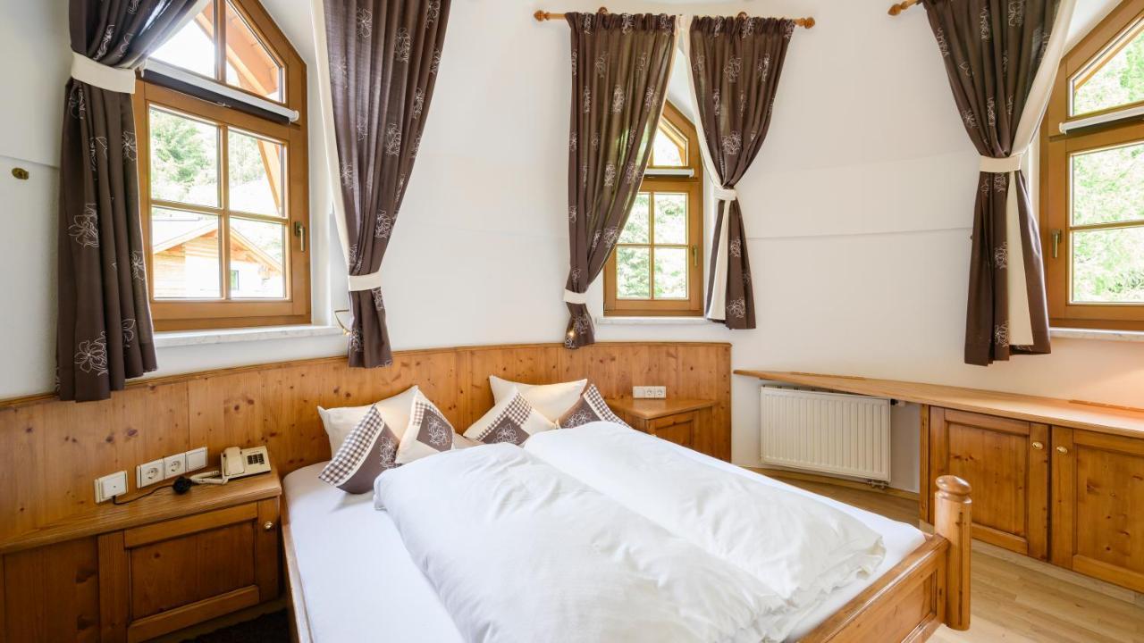 Hotel Garni Castel B&B Ишгль Экстерьер фото